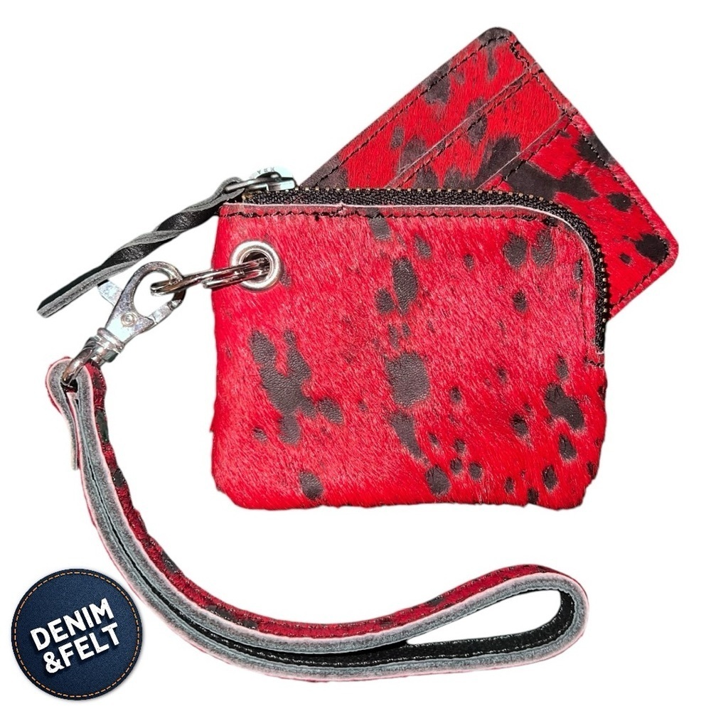 Cheekys Red Hot Acid Wash‎ Cow Hide Leather Keyring/Card Holder | NEW/NWT!!♥️♥️